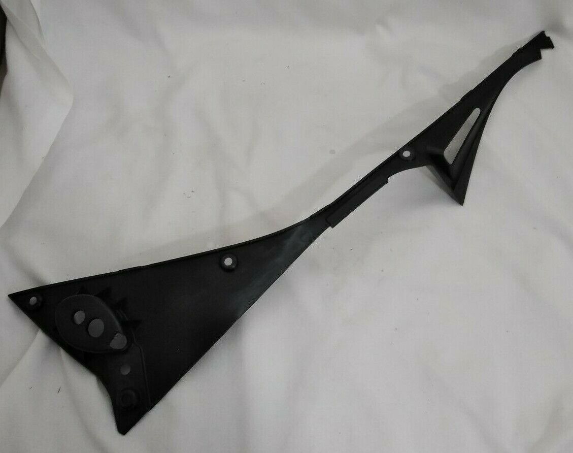 NEW HONDA CBR600 RR RIGHT INNER MIDDLE COWL FAIRING 64325-MFJ-D00