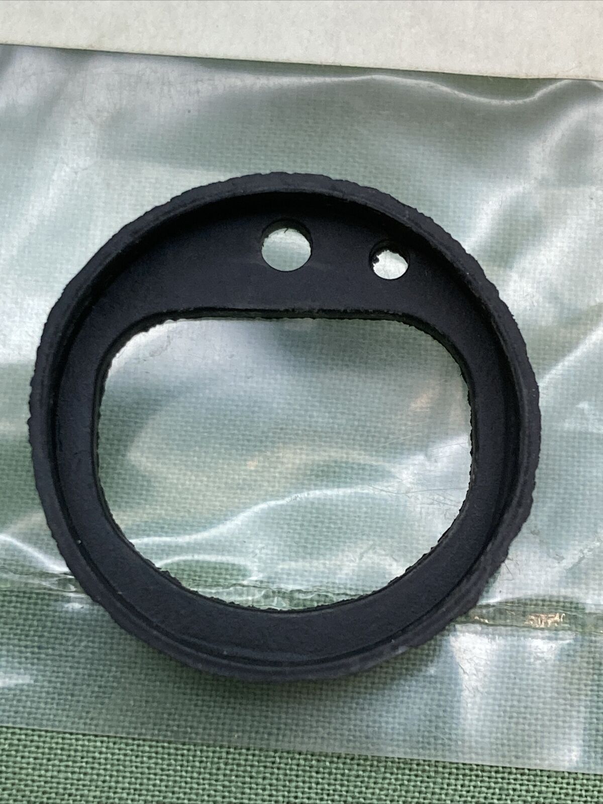 NEW GENUINE EMAK 094500376 GASKET, CARBURATOR JOINT Oleo mac 945, 950