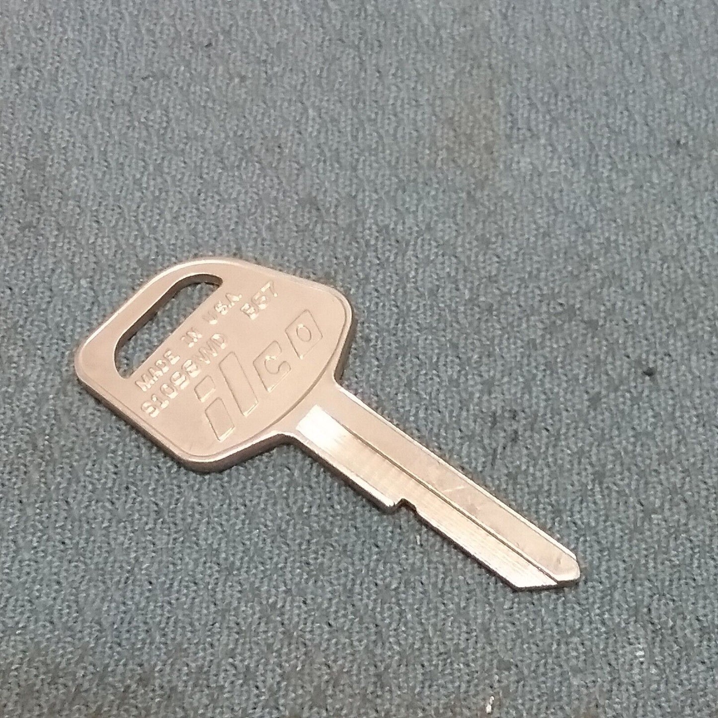 NEW ILCO S1098WD BLANK KEY FOR GM 321622