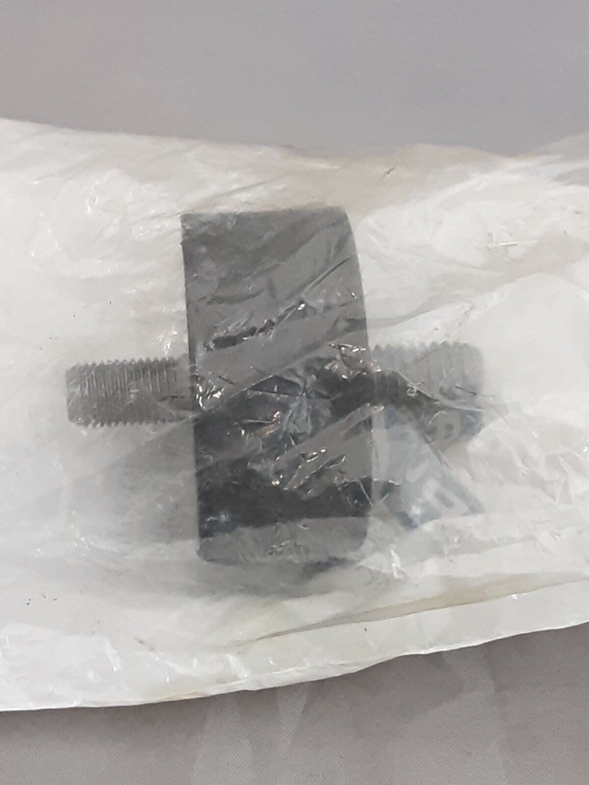 NEW GENUINE POLARIS 3022072 ISOLATOR Magnum Sportsman Xplorer Worker Trail Boss
