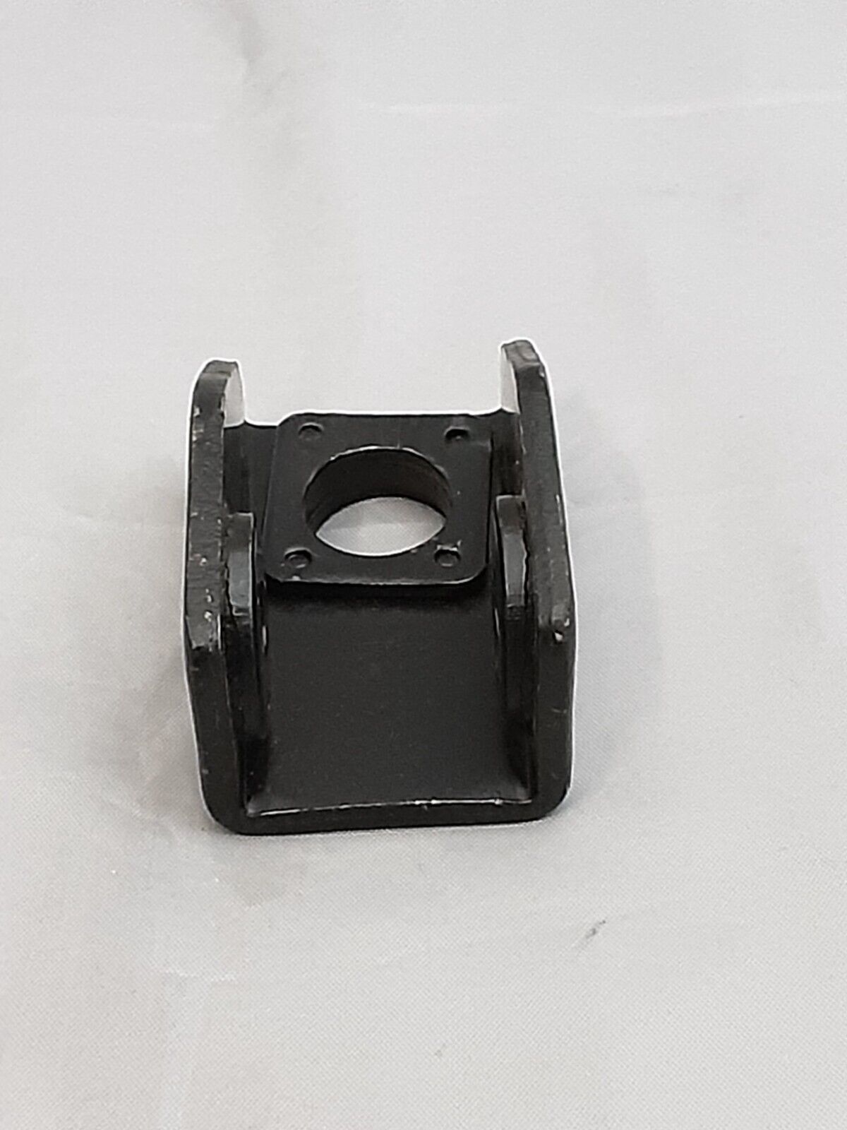 NEW HONDA 95015-71100 Pillion Step Bracket A Rear CB750