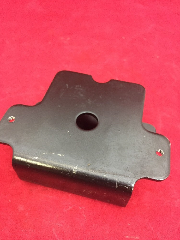 ONE NEW MERCURY MARINE QUICKSILVER Bracket 807763T 350 357 363 4.3L 454 7.4 Etc