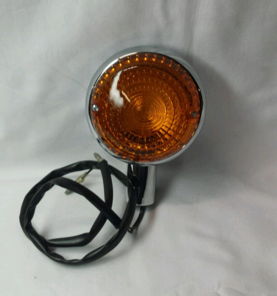 NEW GENUINE YAMAHA 1AA-83330-K0-00 REAR FLASHER LIGHT ASSEMBLY 1 VIRAGO XV700