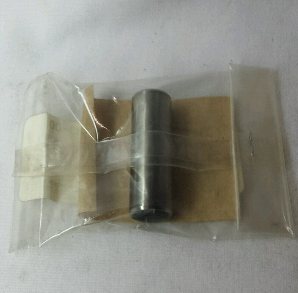 NEW GENUINE YAMAHA 5UN-11633-00 Piston Pin 2002-2004 YZ125PSK, YZ125, YZ85RSK