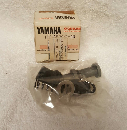 NEW GENUINE YAMAHA 1J3-W0021-20 Master Cylinder Kit TZ750D, XS750D, XS650H