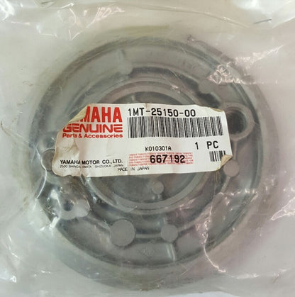NEW GENUINE YAMAHA 1MT-25150-00 Brake Plate Assembly 2 1986-1987 MOTO-4