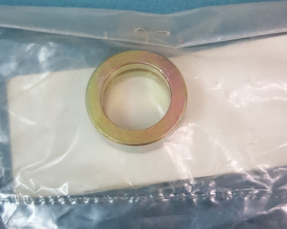 NEW GENUINE YAMAHA 4EX-25115-00 SPACER, FLANGE,FR. BEARTRACKER YMF250