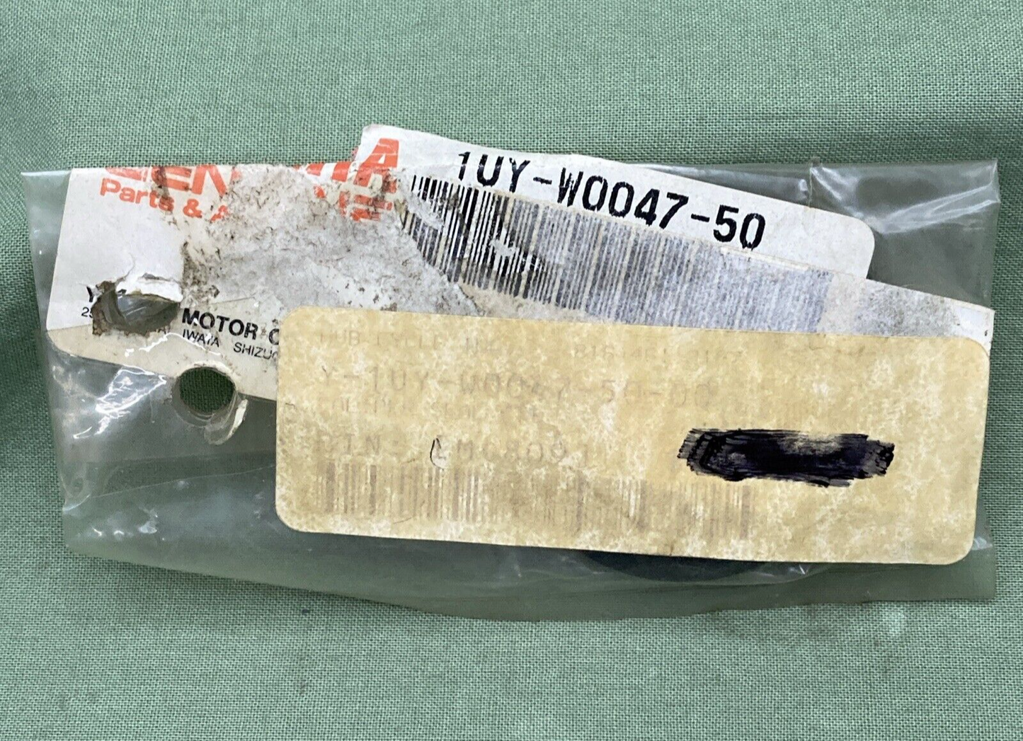 NEW GENUINE YAMAHA 1UY-W0047-50 CALIPER SEAL KIT Banshee YFZ350 WARRIOR YFM350