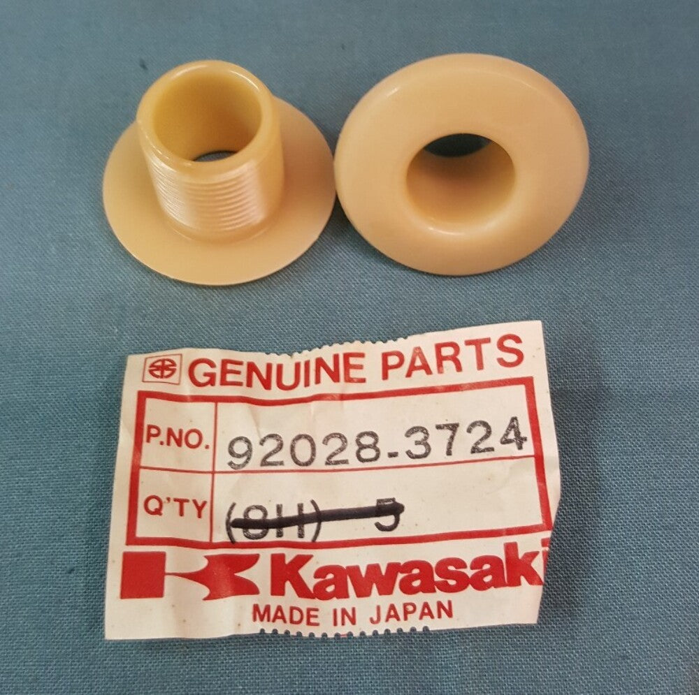 NEW GENUINE KAWASAKI 92028-3724 BUSHING JS440 JS550 JS650 JS300 X2 JF650