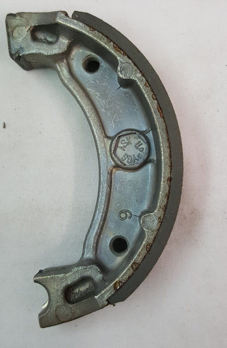 NEW GENUINE YAMAHA 2JL-W2536-10 BRAKE SHOE SET BIG WHEEL BW350 TRAILWAY TW200