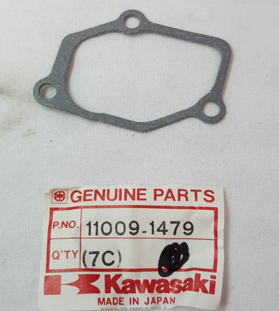 NEW GENUINE KAWASAKI 11009-1479 GASKET, RH, GOVERNOR KX125 KMX125 1985-01