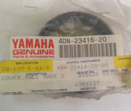 NEW GENUINE YAMAHA 4DN-23416-20 COVER, BALL RACE 2 ROYAL STAR XVZ13 XT350 FZR600