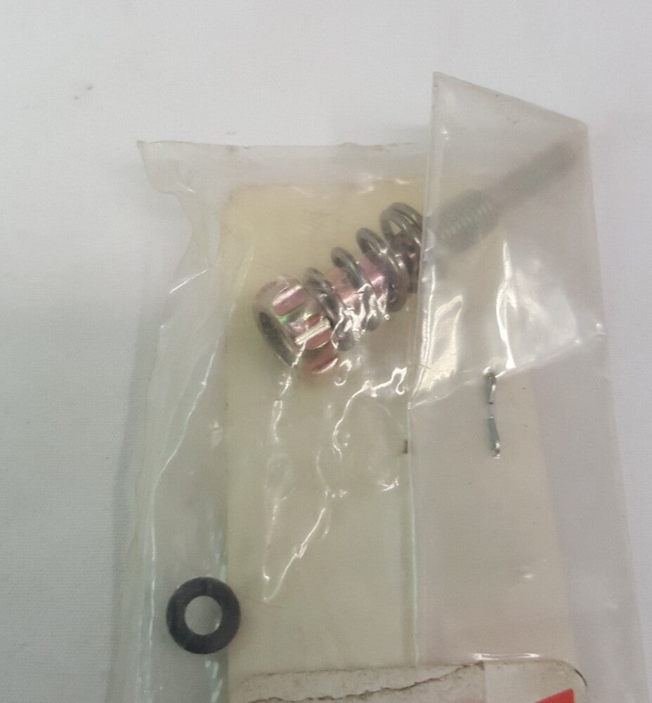 NEW GENUINE YAMAHA 4AC-14103-00 THROTTLE SCREW SET Tri-Moto YTM200 YTM225 YZ80