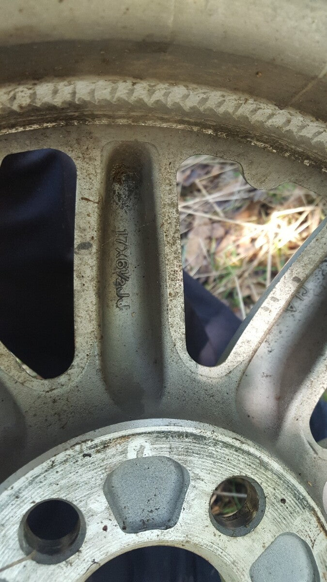 Mitsubishi 17" Replacement Wheel Rim 17x6 1/2 JJ DOT CMC8 00 GY 21