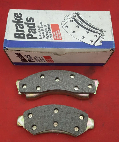 NOS ROAD TUFF PD50 Brake Pads Semi-Metallic