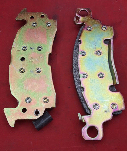 NOS Road Tuff PMD52S AlliedSignal Semi - Metallic Brake Pads