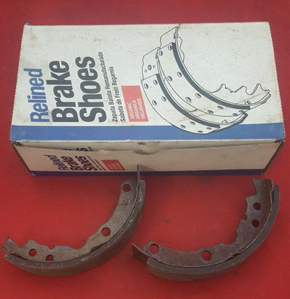 NOS Road Tuff PB522 Relined Brake Shoe Set Fits 1980 - 1984 Buick Skylark