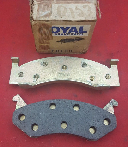 NOS Royal D123 NEWTEK Disc Brake Pads Front