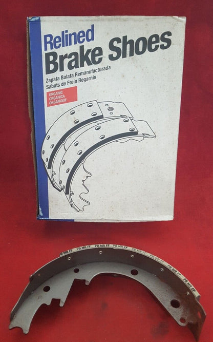 NOS Bendix Road Tuff PR473 Relined Brake Shoes