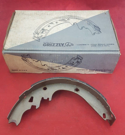 NOS Royal 462 Semi-Metallic Brake Shoes