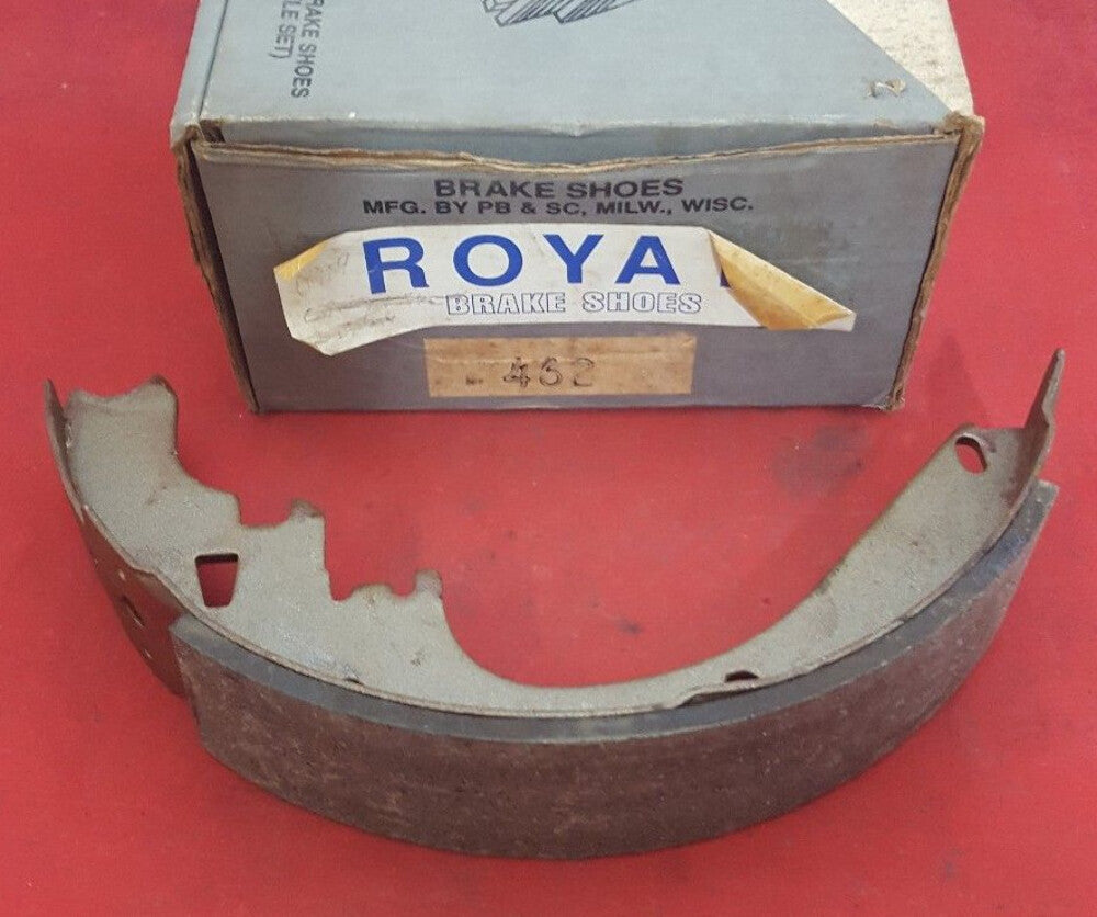 NOS Royal 462 Semi-Metallic Brake Shoes