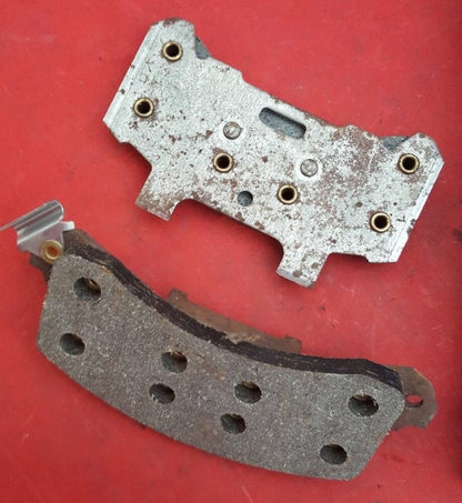 NOS Parts Master 7070E Semi- Metallic Disc Brake Pads D159