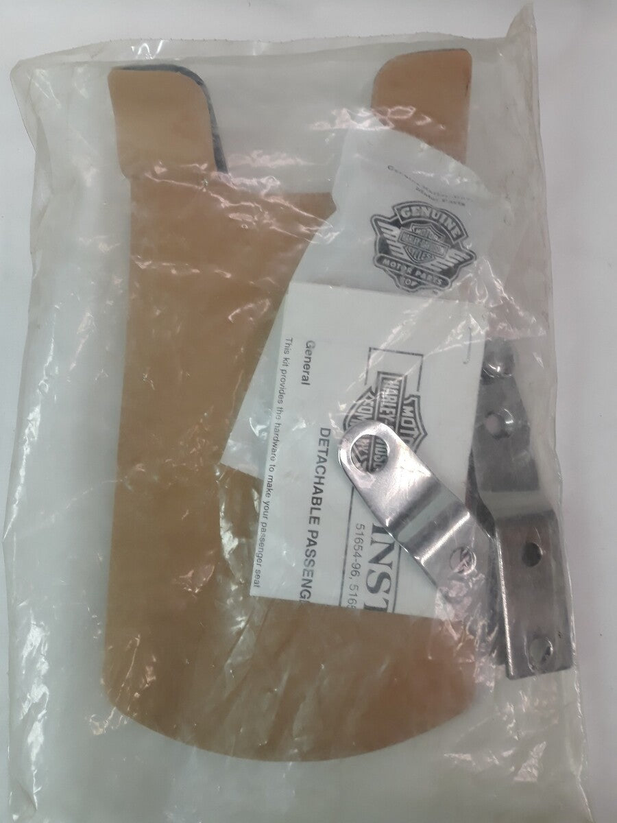 NEW Genuine Harley Davidson 51654-96 Detachable Pillion Hardware Kit Xl