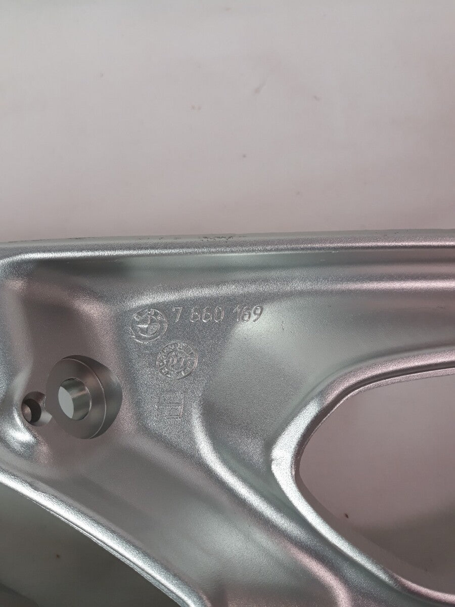 NEW BMW 46717660169 LEFT REAR FOOTREST HOLDER SIVER K1200 2003-08