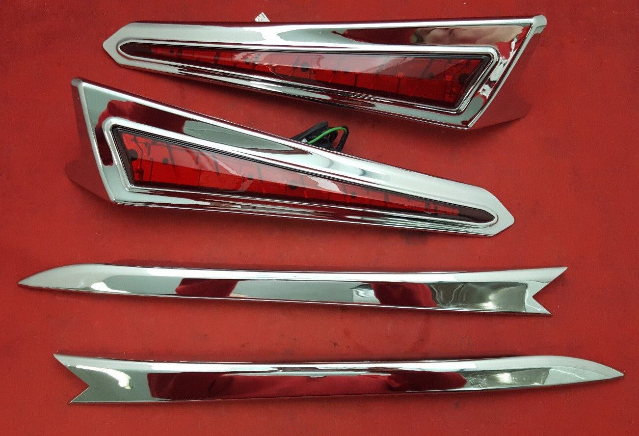 NEW Kuryakyn-7170-LED Saddlebag Extensions, Chrome For 10-16 Victory Cross Count