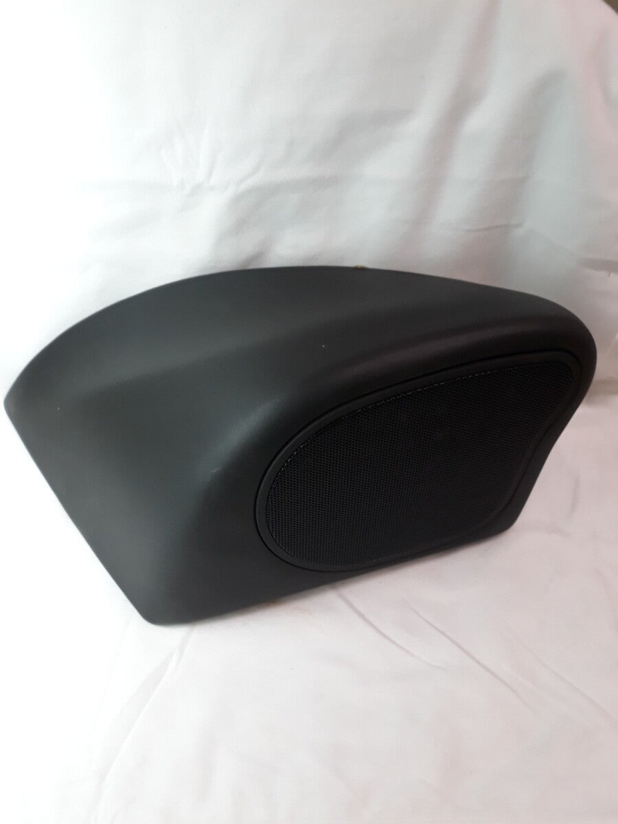 USED BMW Left Armrest Speaker Black Part# 46637686381 2007 K1200LT