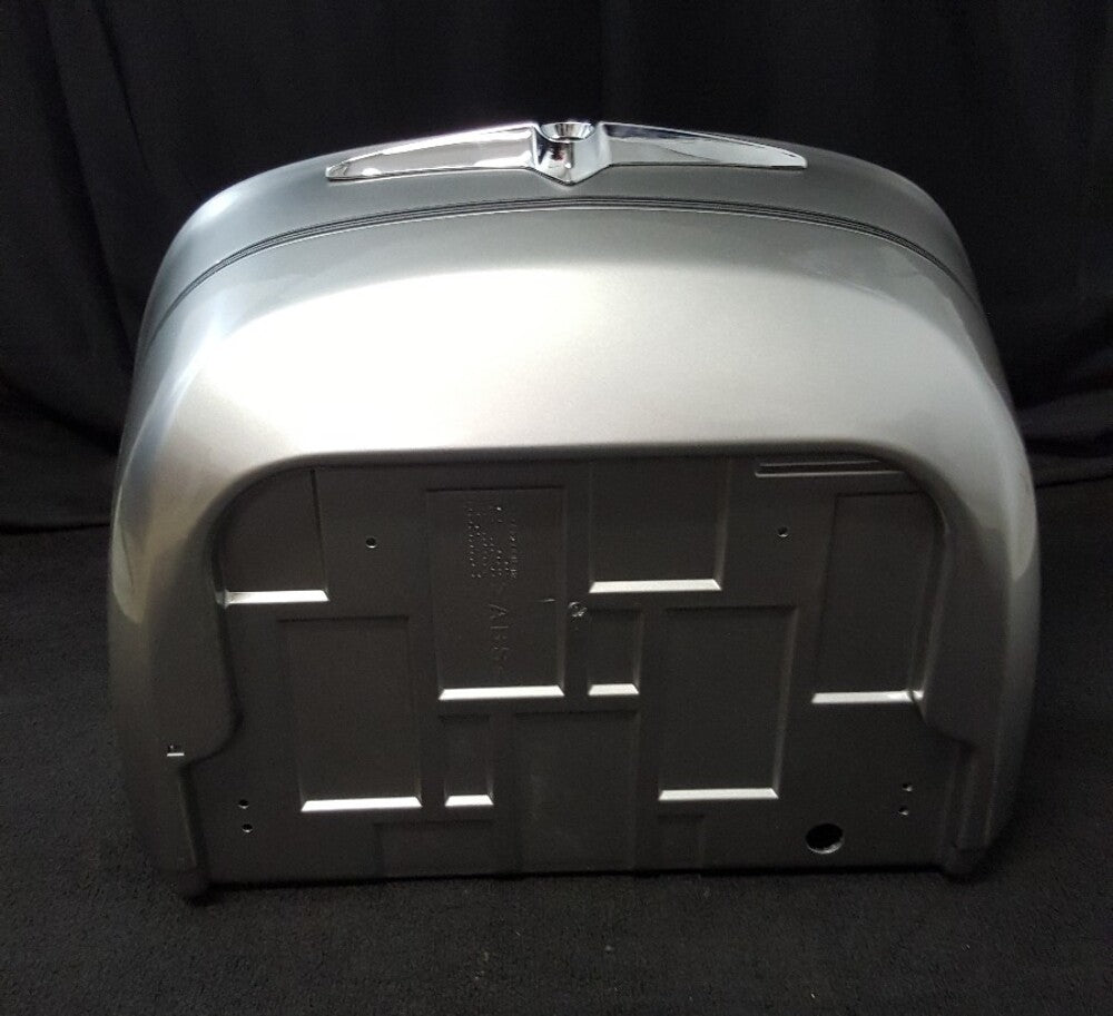 NEW GENUINE YAMAHA 4XY-W2846-00-P1 S3* (SILVER 3) Travel Trunk Lower SET