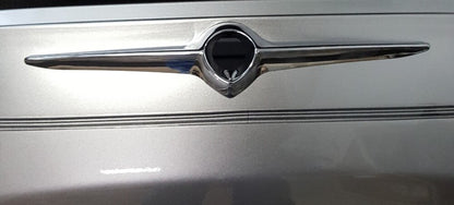 NEW GENUINE YAMAHA 4XY-W2846-00-P1 S3* (SILVER 3) Travel Trunk Lower SET