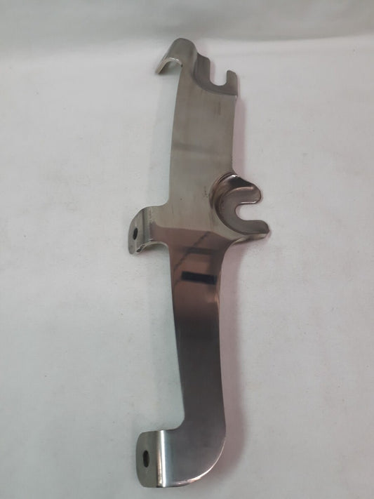 NEW HARLEY DAVIDSON Right Windshield Bracket Part# 58782-06