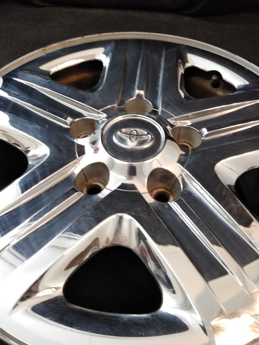 Toyota Rim/Wheel ASM-178-31743 / 19.5x9 / 5 Bolt / 3.5" Bolt Pattern CHROME