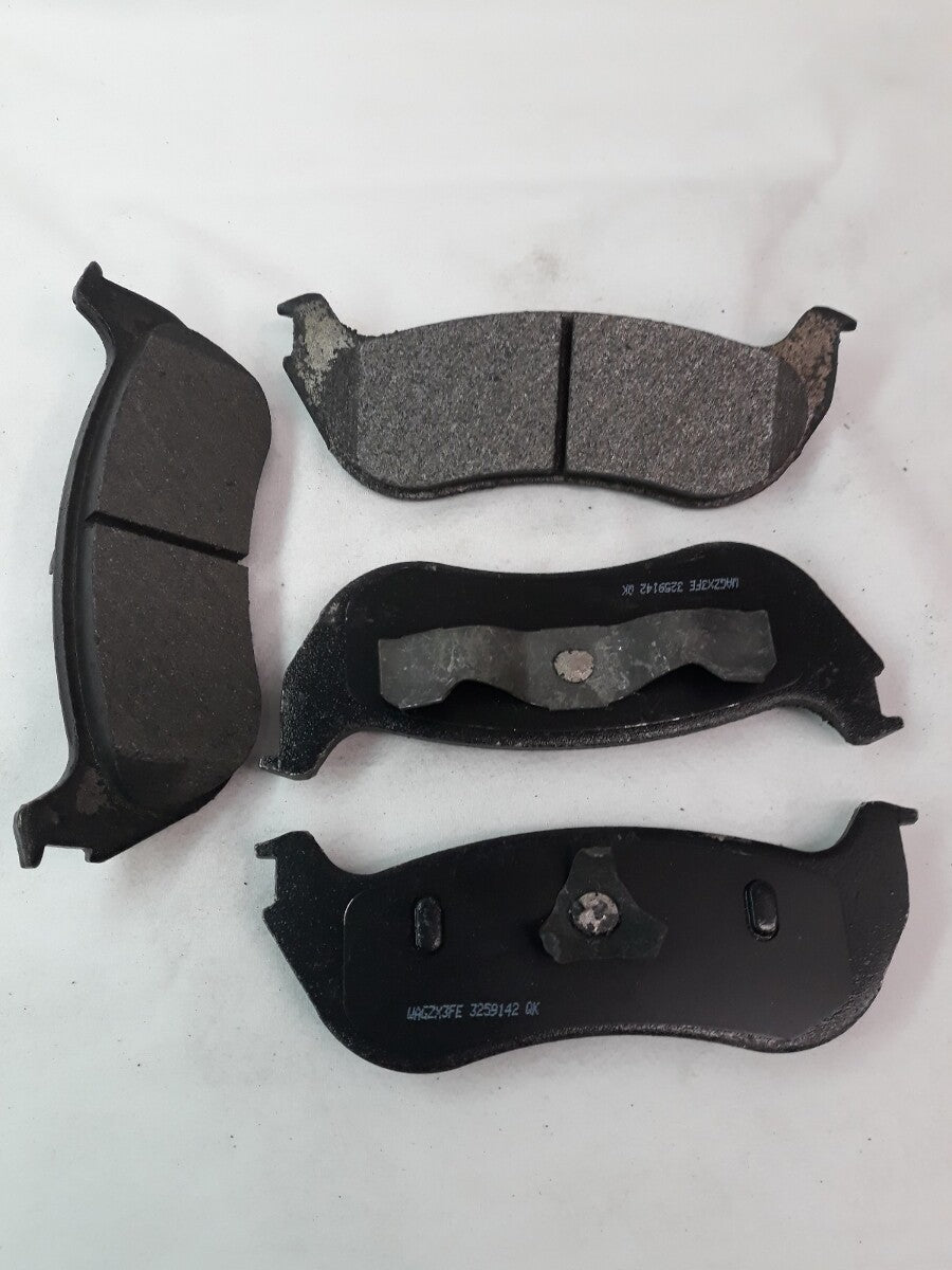 NEW WAGNER QUICK STOP Semi-Metallic Disc Brake Pads Ref# ZX881
