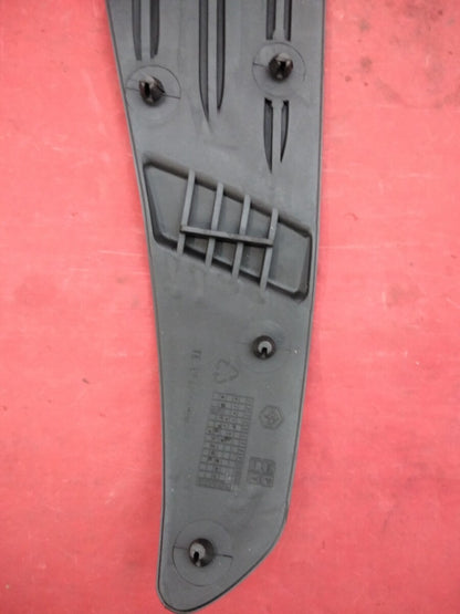 NEW VESPA/PIAGGIO Rubber Mat for Footrest - Left 298241