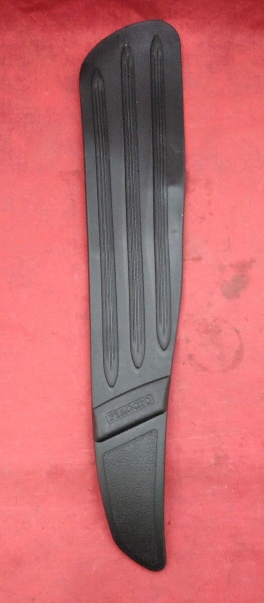 NEW VESPA/PIAGGIO Rubber Mat for Footrest - Left 298241