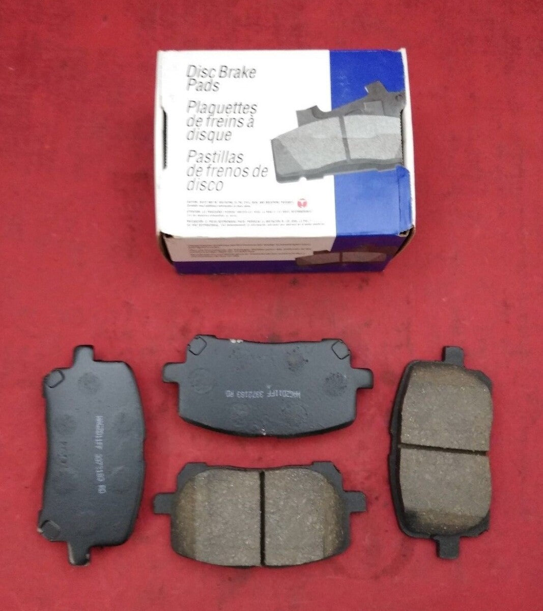 NEW Wagner / Quick Stop Disc Brake Pads ZD923 / 1 Set of 4 Brake Pads