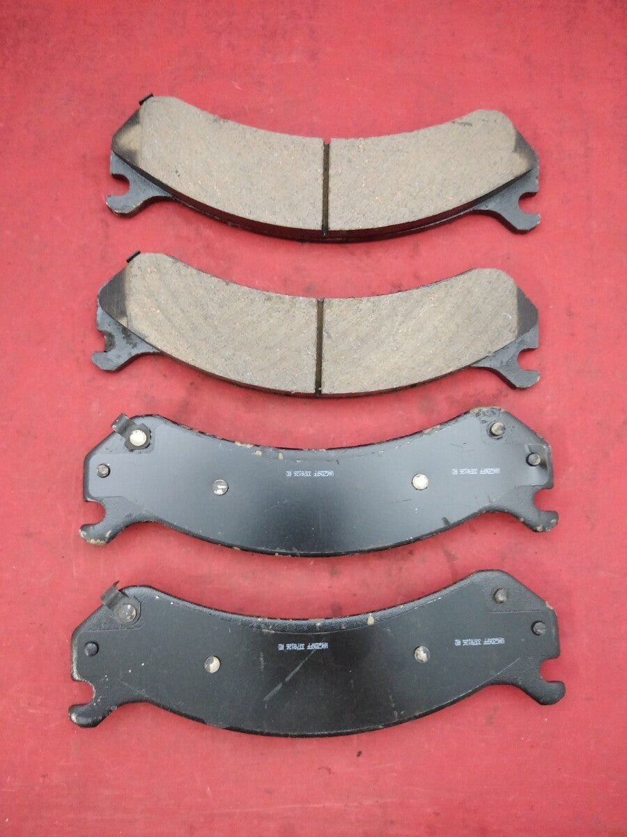 NEW Wagner / Quick Stop Disc Brake Pads ZD784 Set 1 Set Of 4 Brake Pads