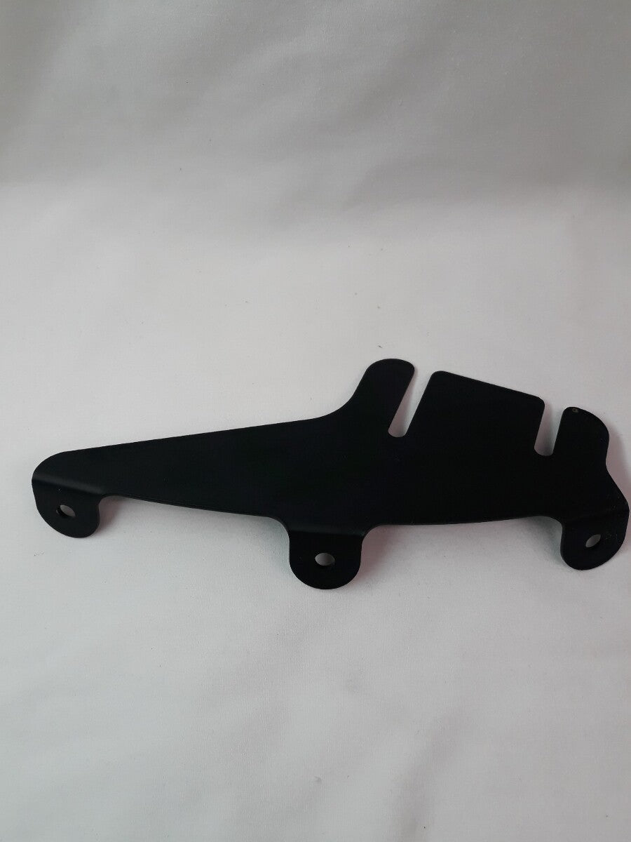 NEW HARLEY DAVIDSON Left Side Windshield Mounting Bracket Black Part# 58425-88
