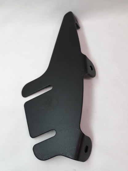 NEW HARLEY DAVIDSON Right Side Windshield Mounting Bracket Black Part# 58424-88