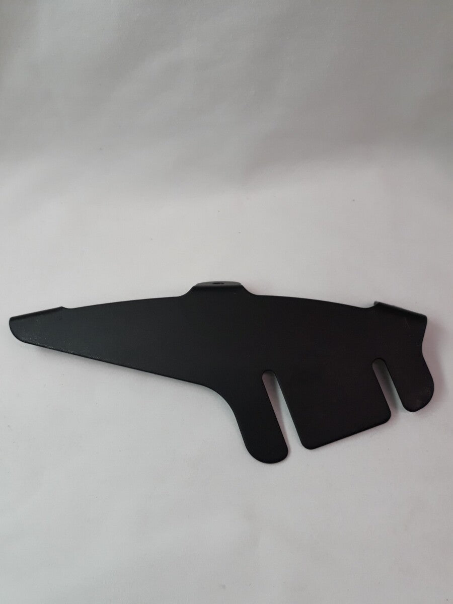NEW HARLEY DAVIDSON Right Side Windshield Mounting Bracket Black Part# 58424-88