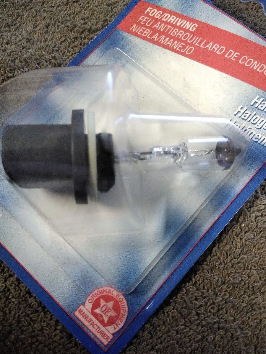 NEW Wagner Lighting Products Halogen Bulb 12V BP880 / 10908800003