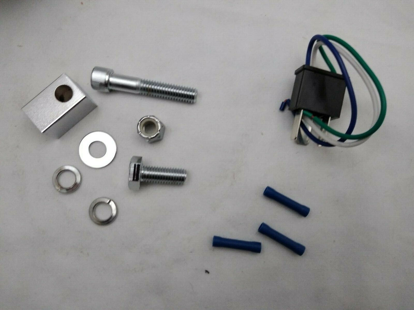 NEW Bailey Co. 5-3/4" Bottom Mount Headlight Bullet Billet Housing 12V 60-55w H4