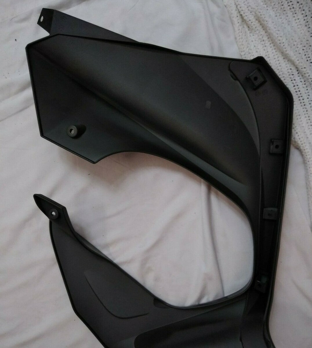 NEW BMW R1200RT Right Hand Engine Spoiler / 46637691228 / Primed