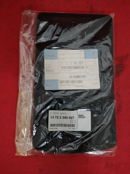 NEW BMW AIR FILTER ELEMENT / 13722345027