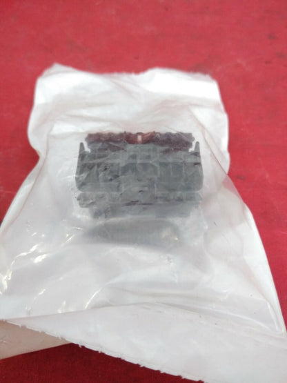 NEW Harley Davidson Wire Harness Receptacle Housing 10-Position / 73160-96BK