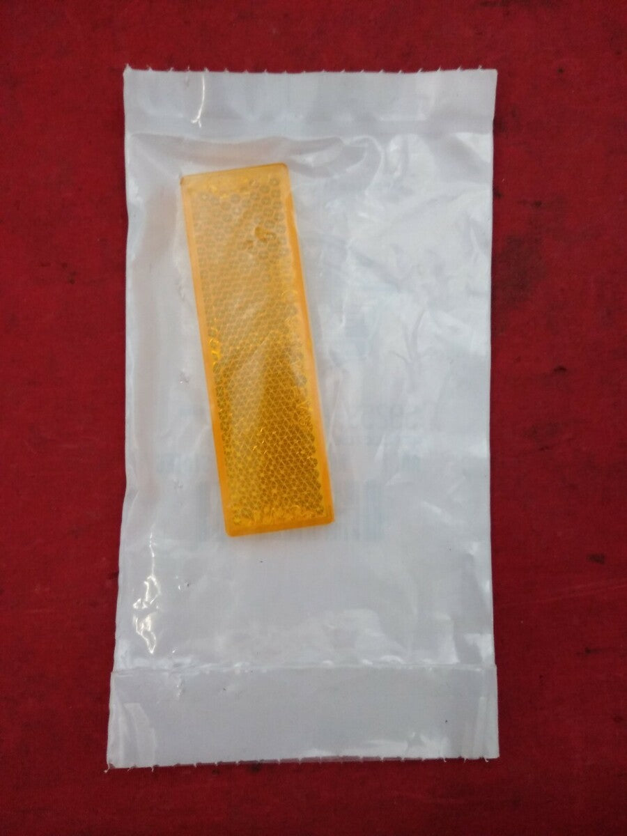 New Harley Davidson Fender Reflector / 59253-87 / Amber