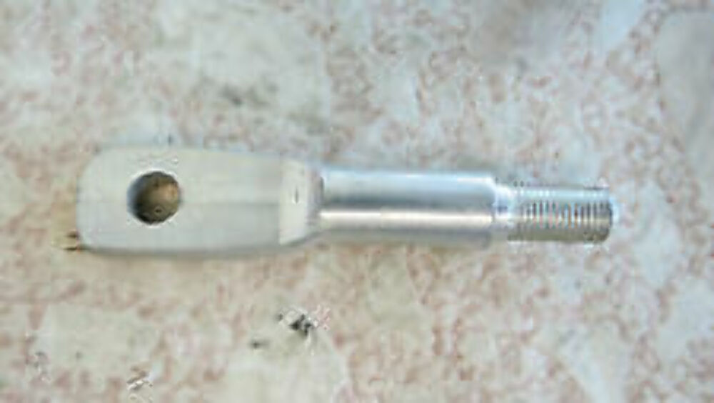 New Harley Davidson SADDLEBAG GUARD MOUNTING STUD / 90921-68