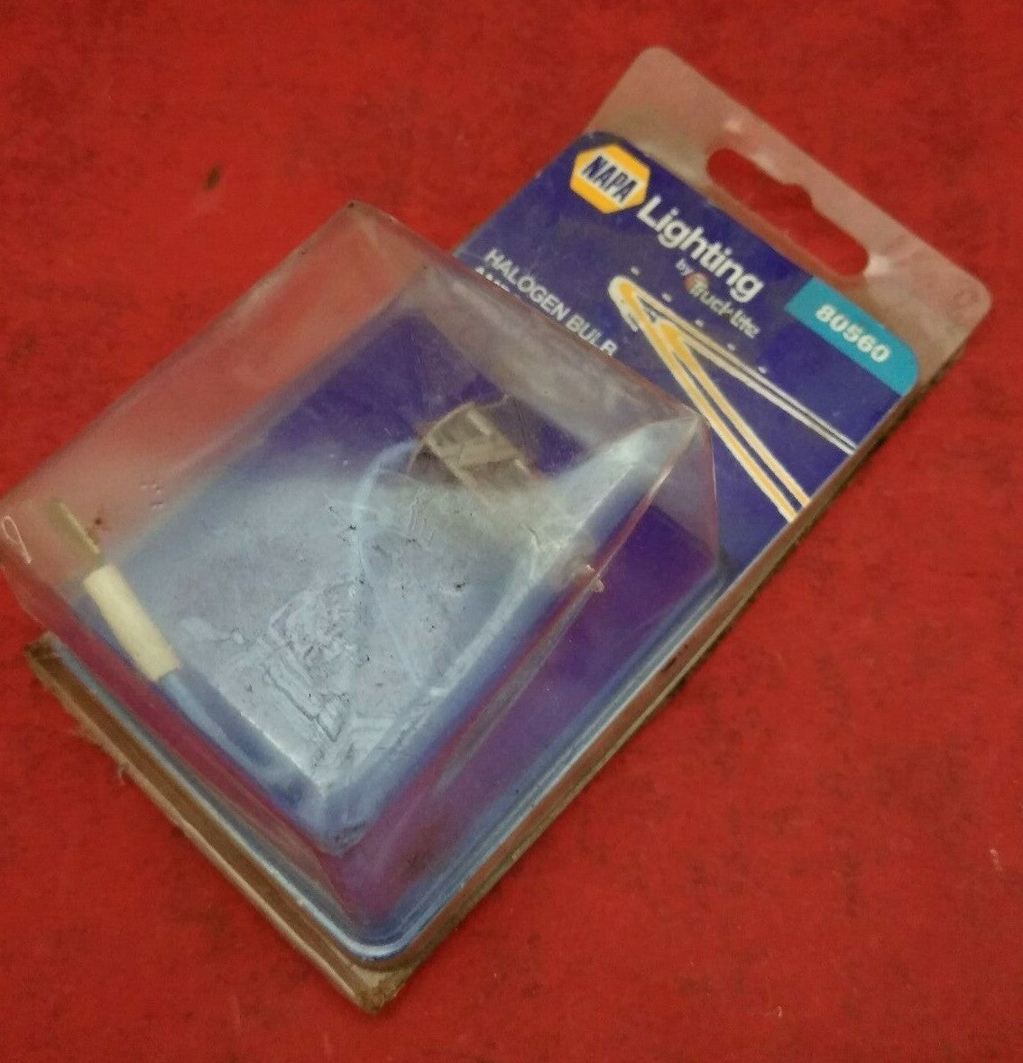 NEW NAPA Lighting / Truck-Lite / Halogen Bulb / 80560 / White